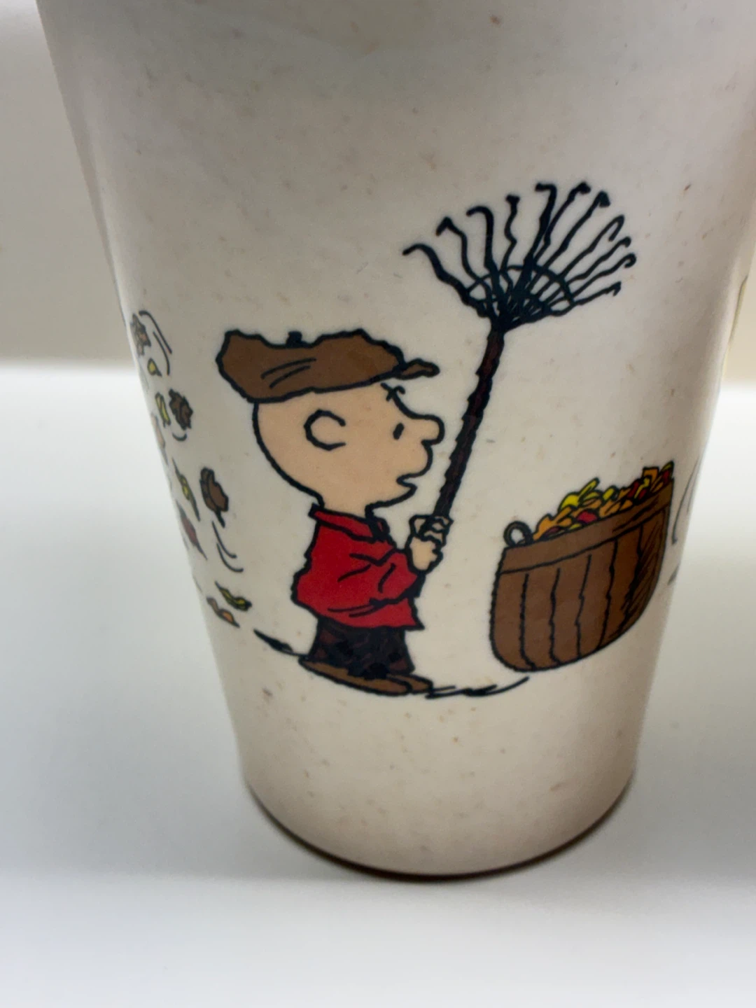 Peanuts plastic cups Charlie Brown, Lucy Linus snoopy fall