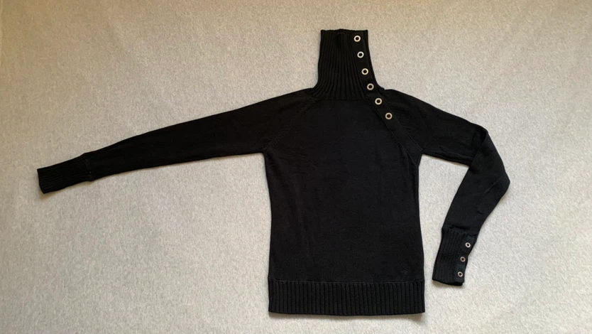 ESPRIT  Black Turtleneck Sweater - Size Medium?