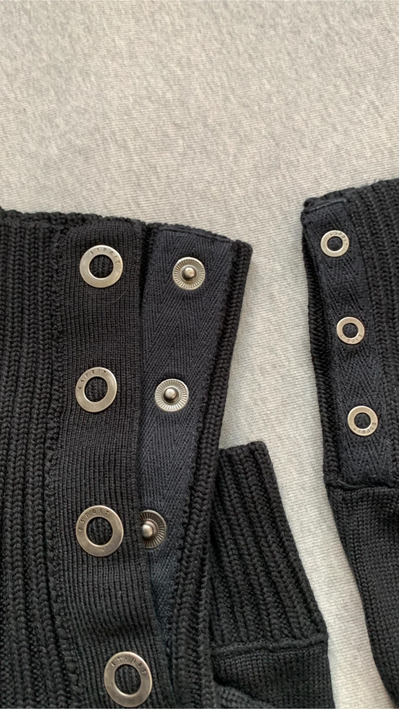 ESPRIT  Black Turtleneck Sweater - Size Medium? - photo 4
