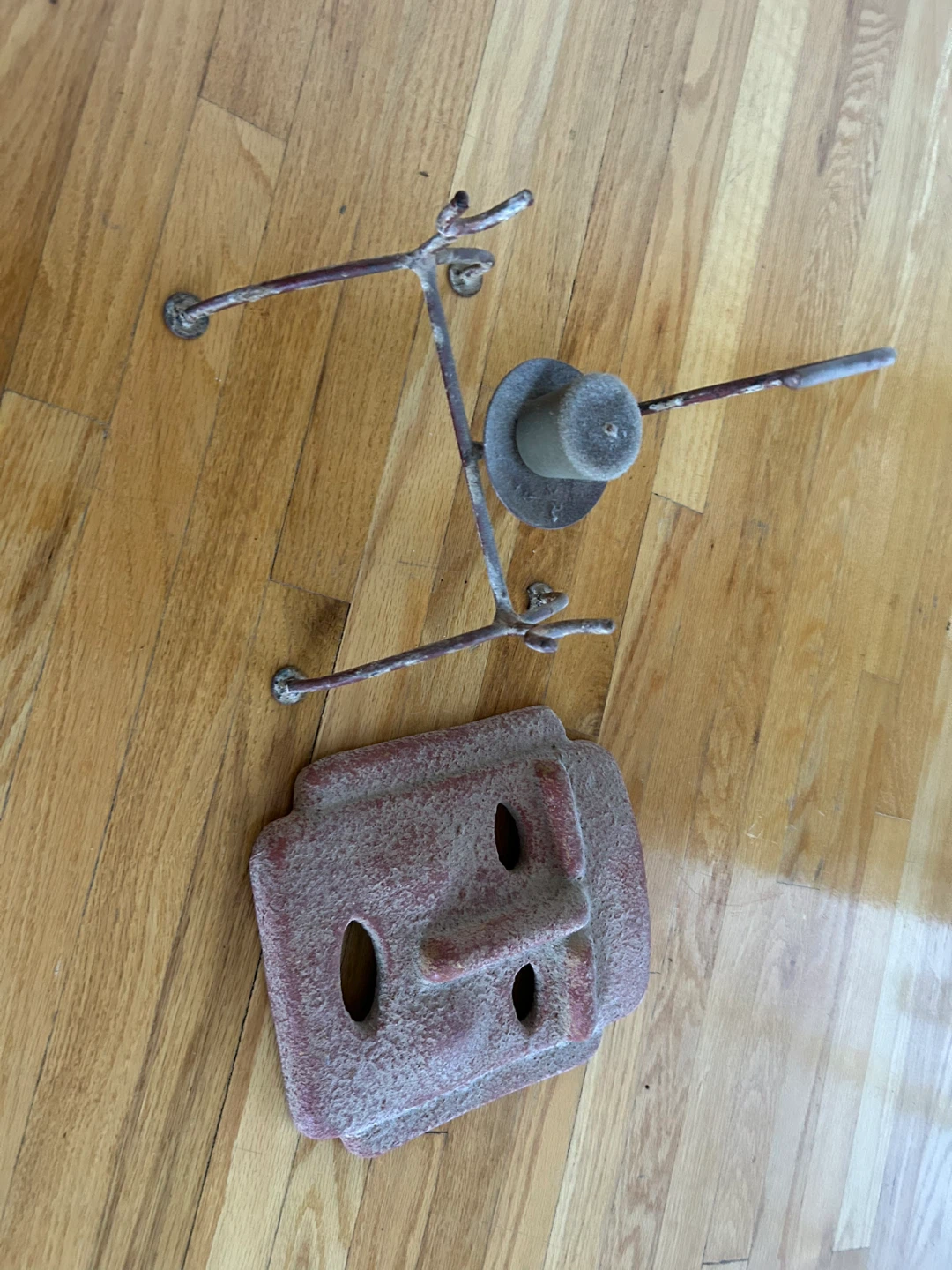 Decorative Face Mask Sculpture with Stand - photo 2