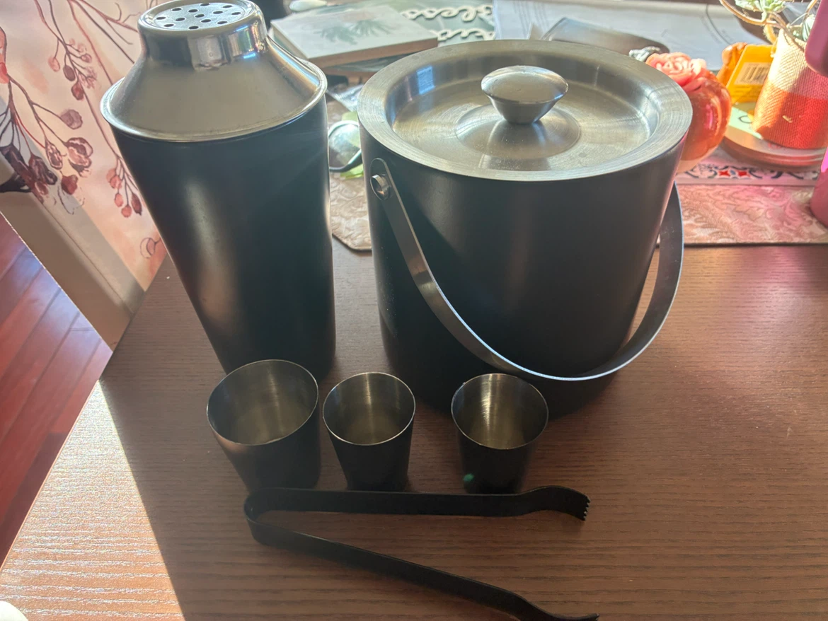 Black Cocktail Shaker and Ice Bucket Set