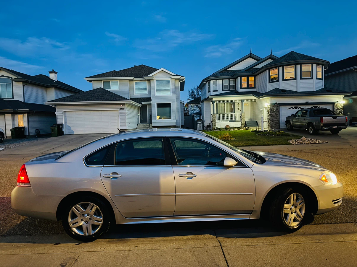 2012 Chevrolet Impala - photo 3
