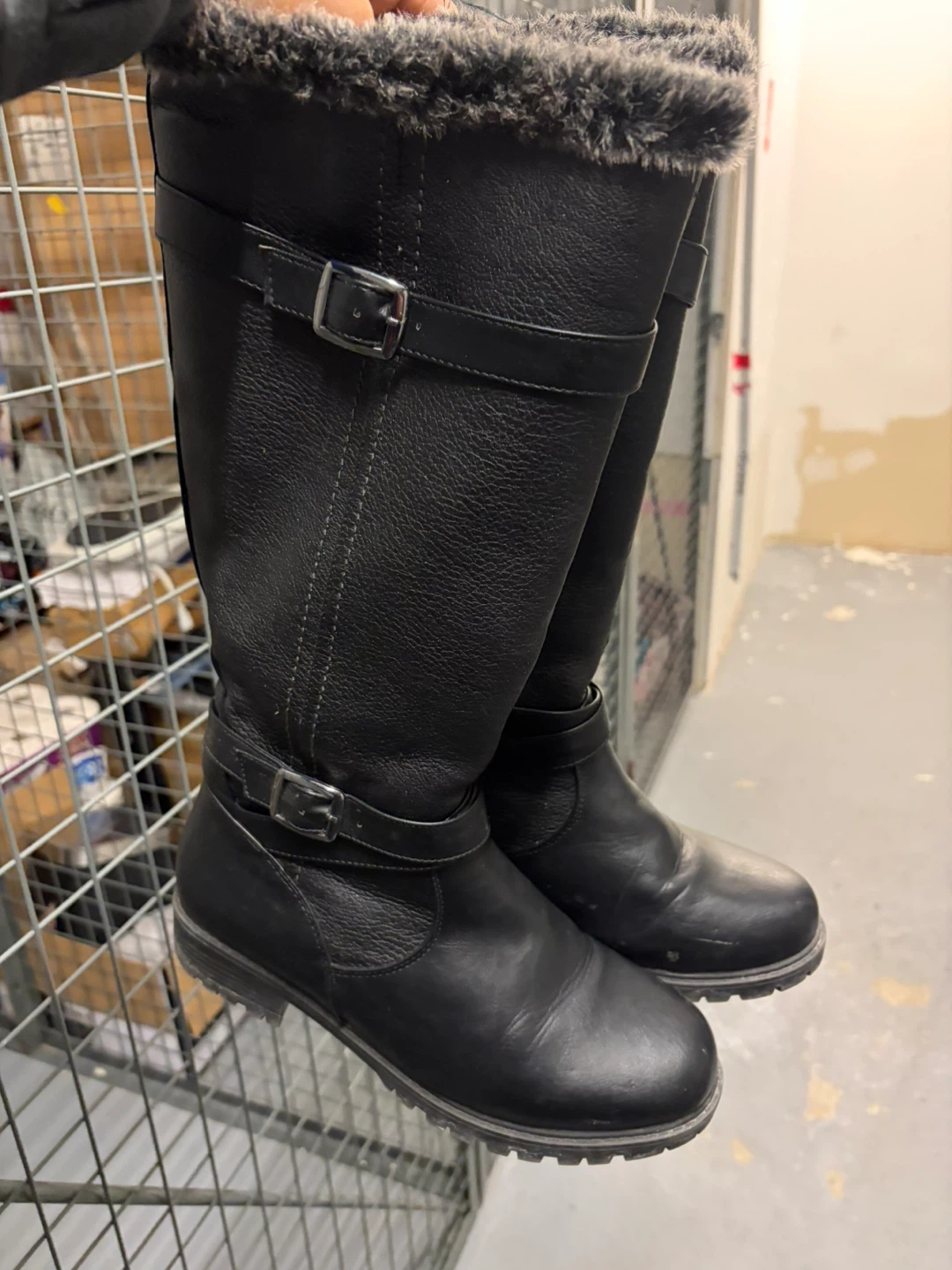 Aquatherm Black Boots Size 9M