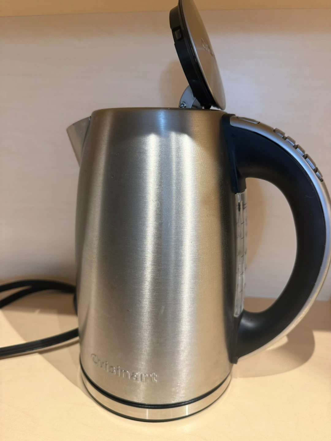 Cuisinart Cordless Electric Kettle - photo 2