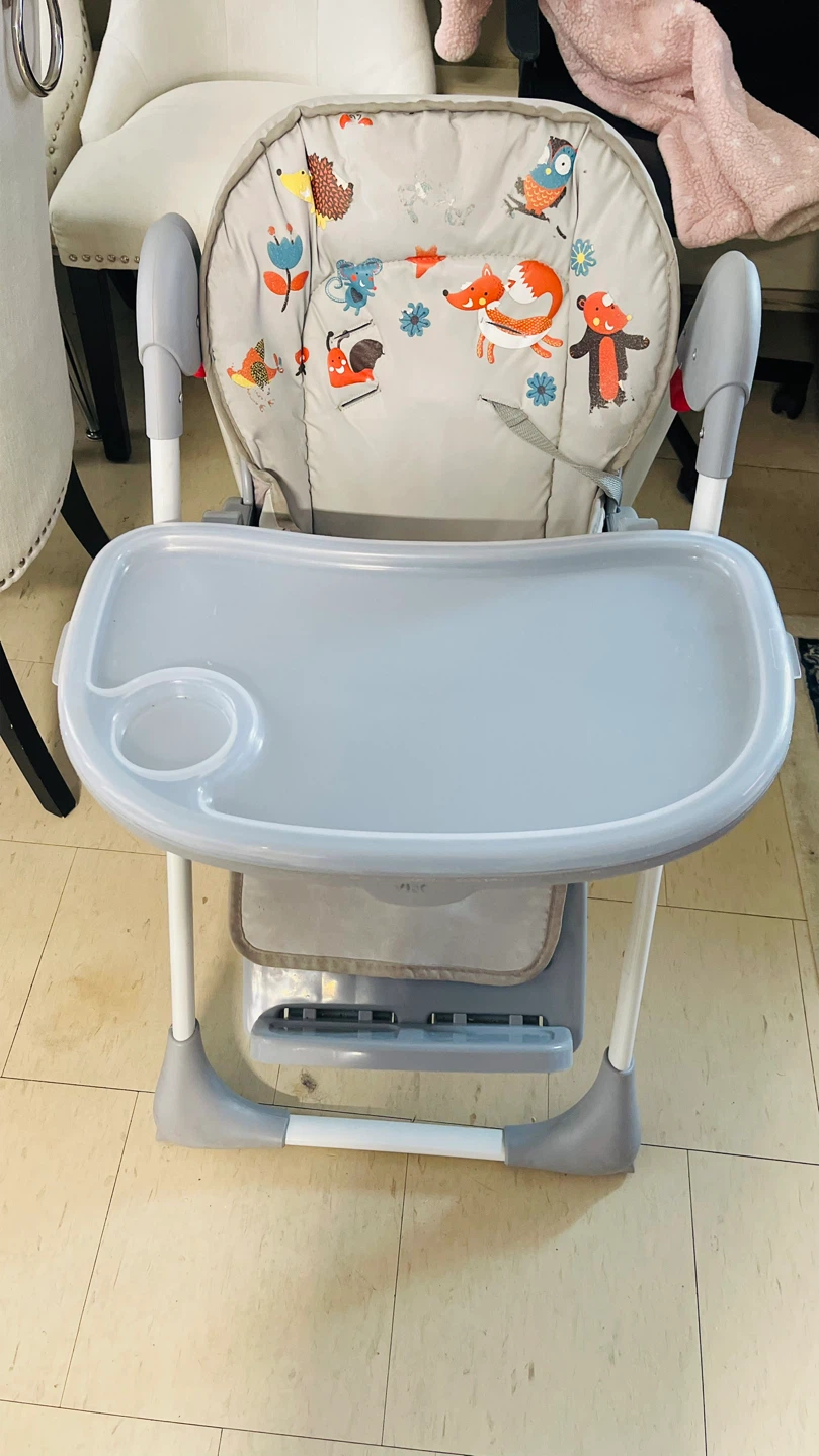 High chair - photo 3