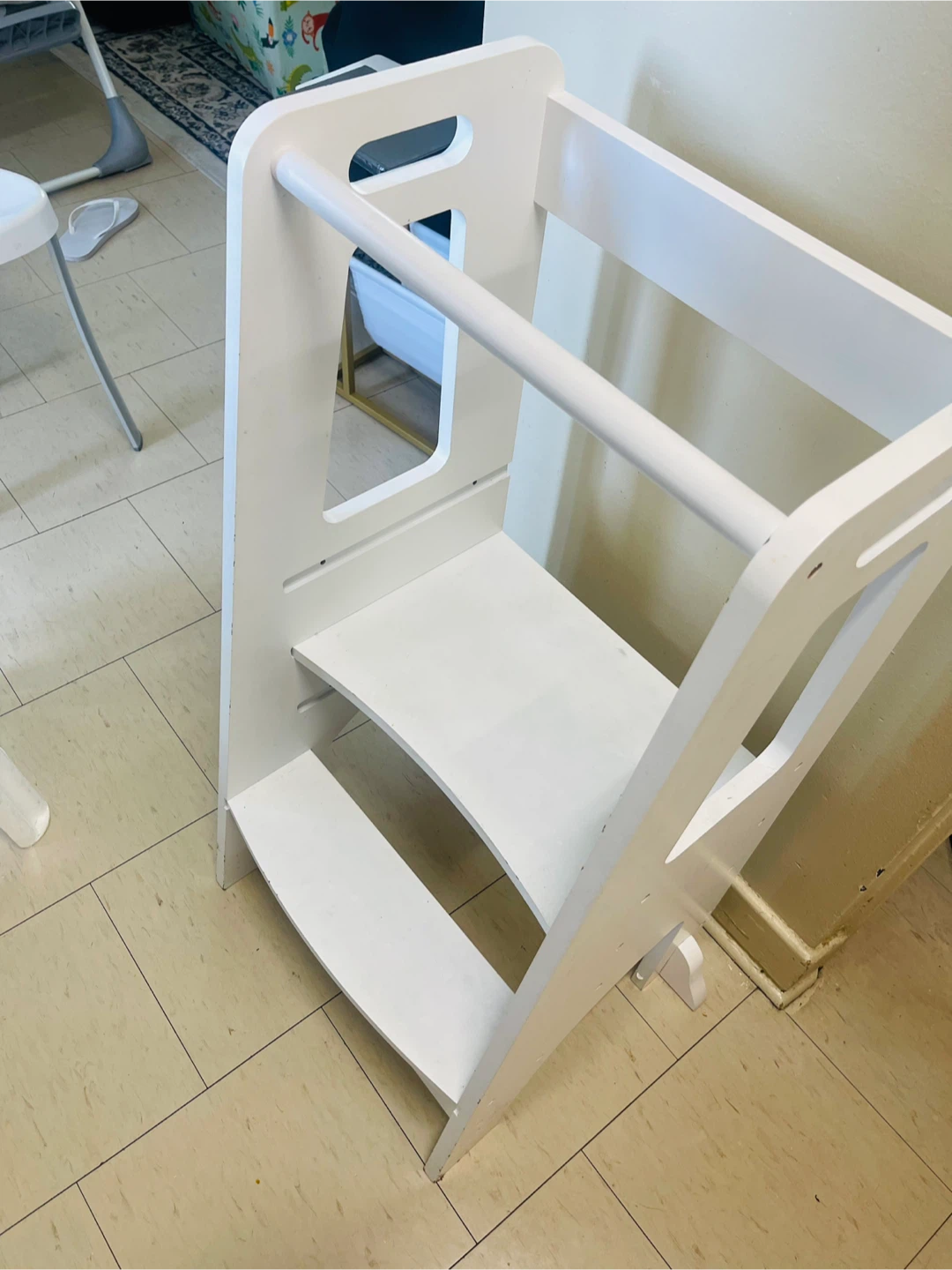 Toddler learning tower - photo 2