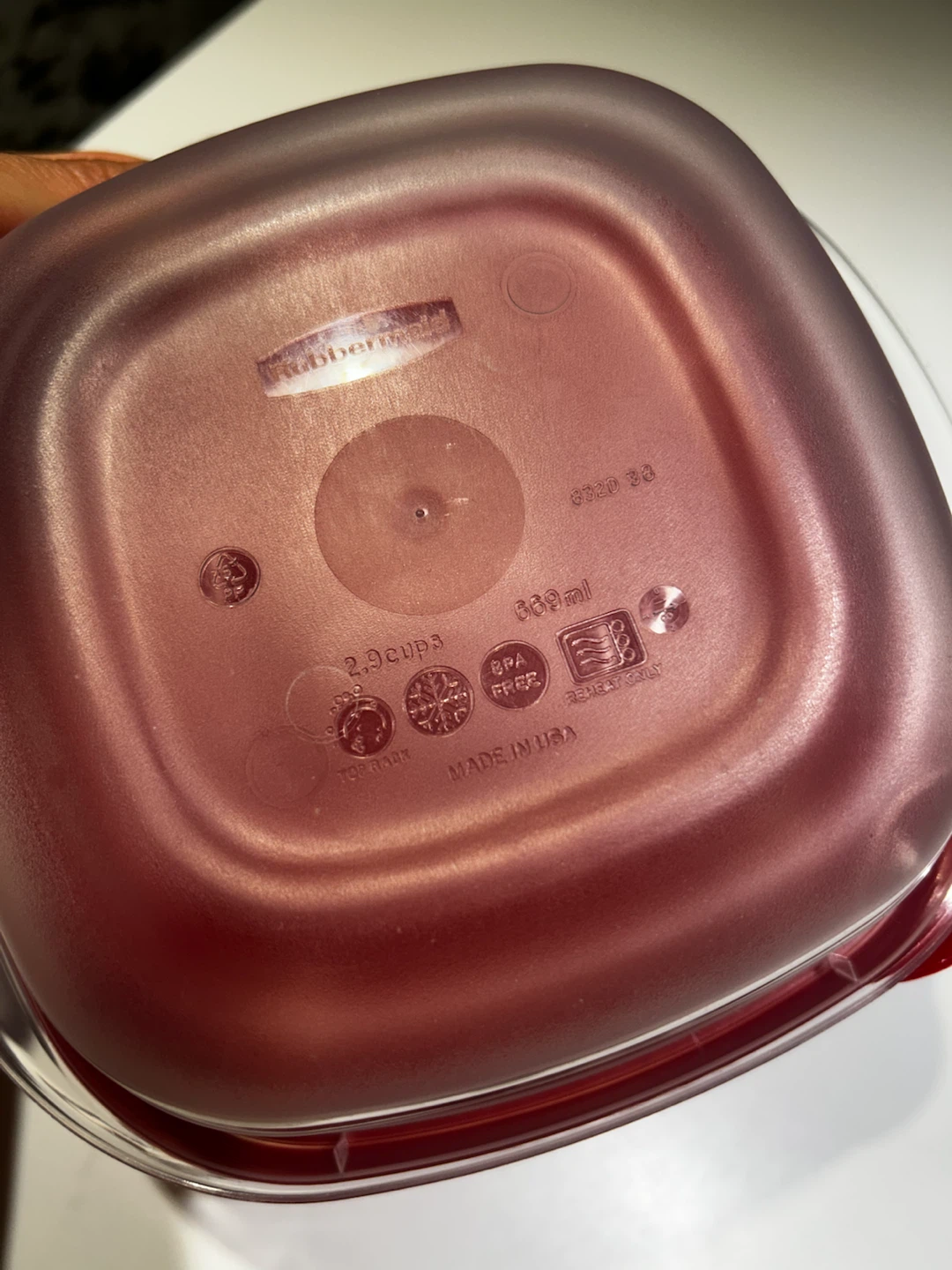 Brand new Rubbermaid Food Storage Container, Square - photo 3