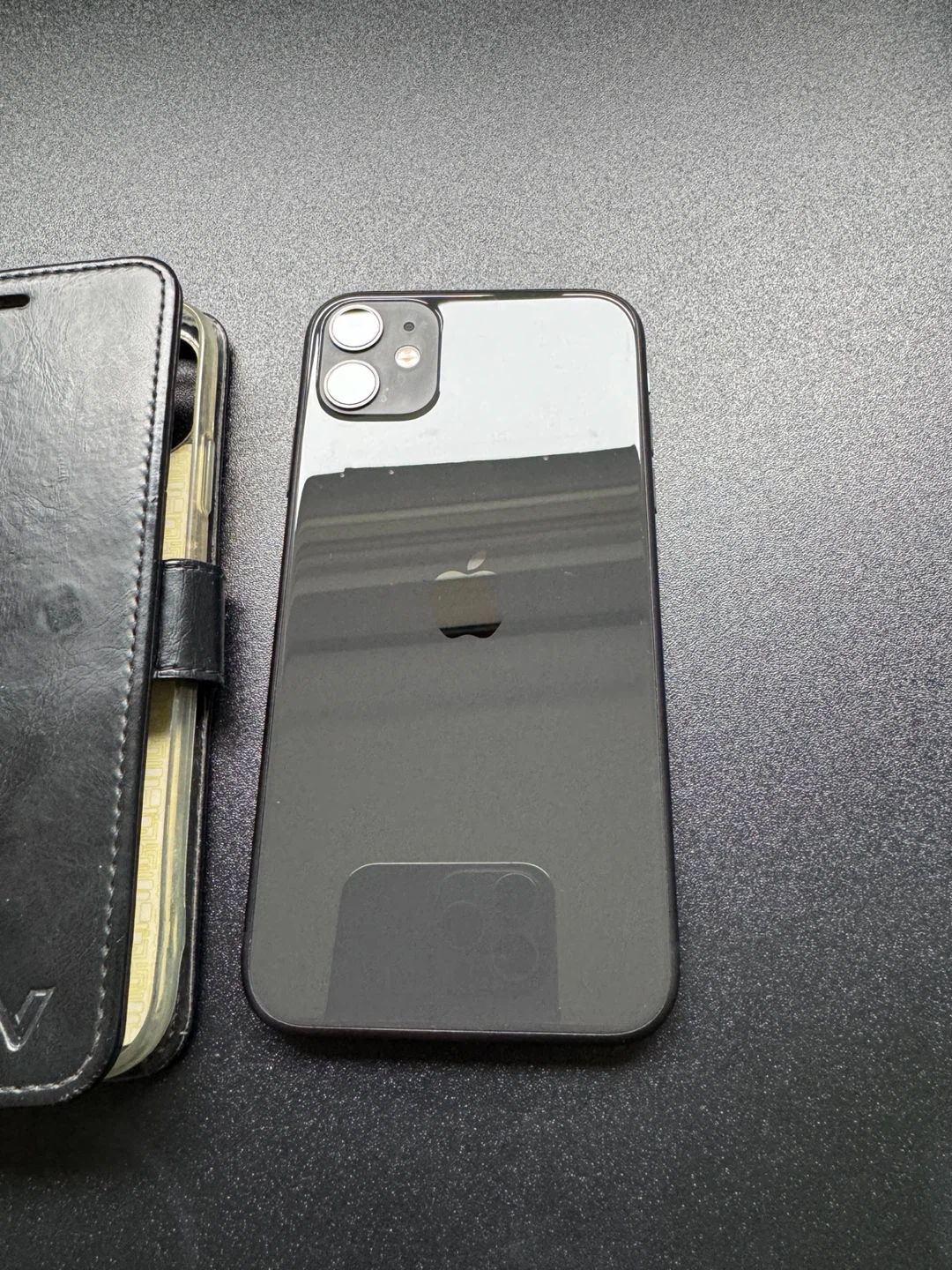 iPhone 11 64GB Unlocked