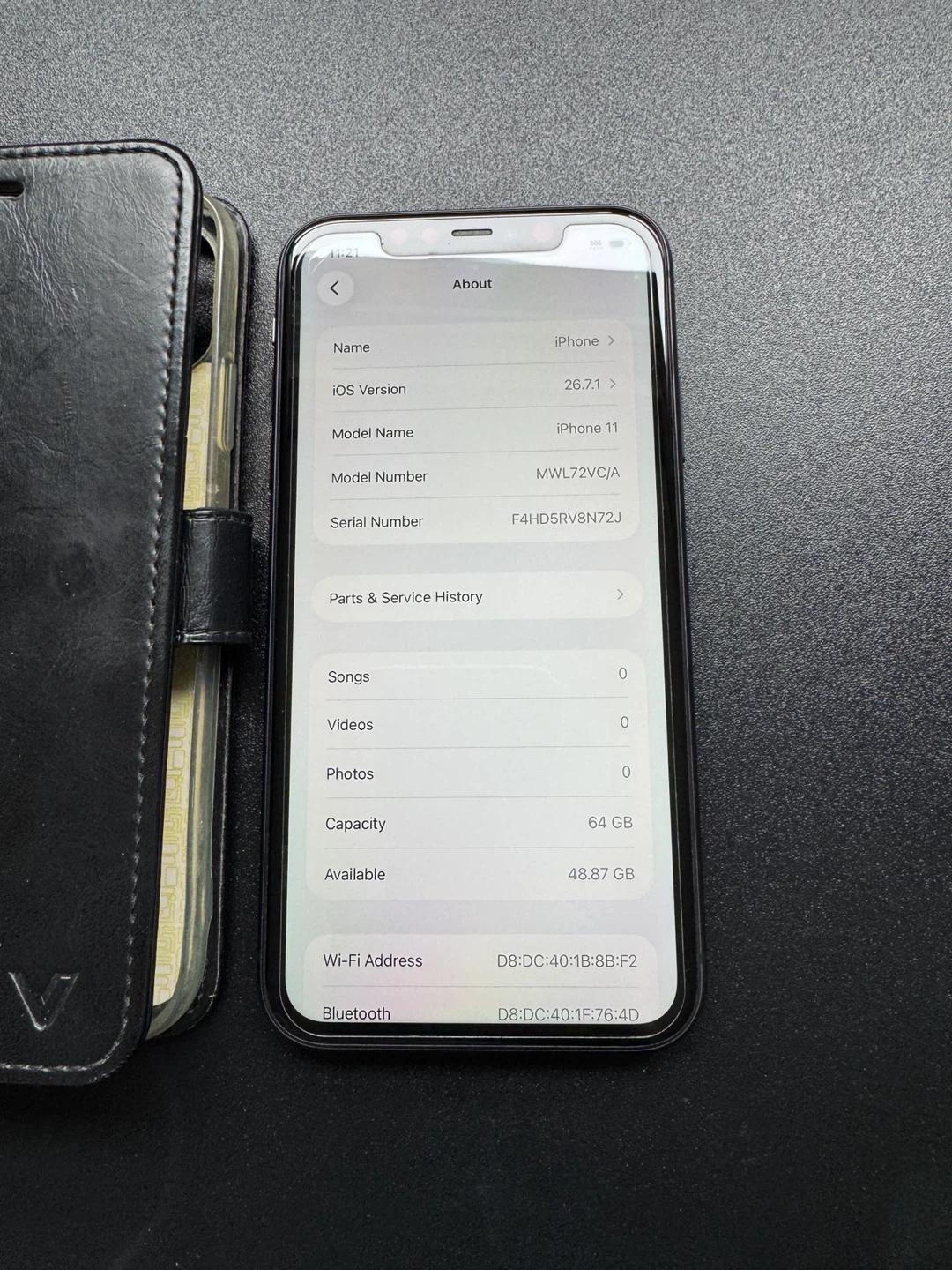iPhone 11 64GB Unlocked - photo 3
