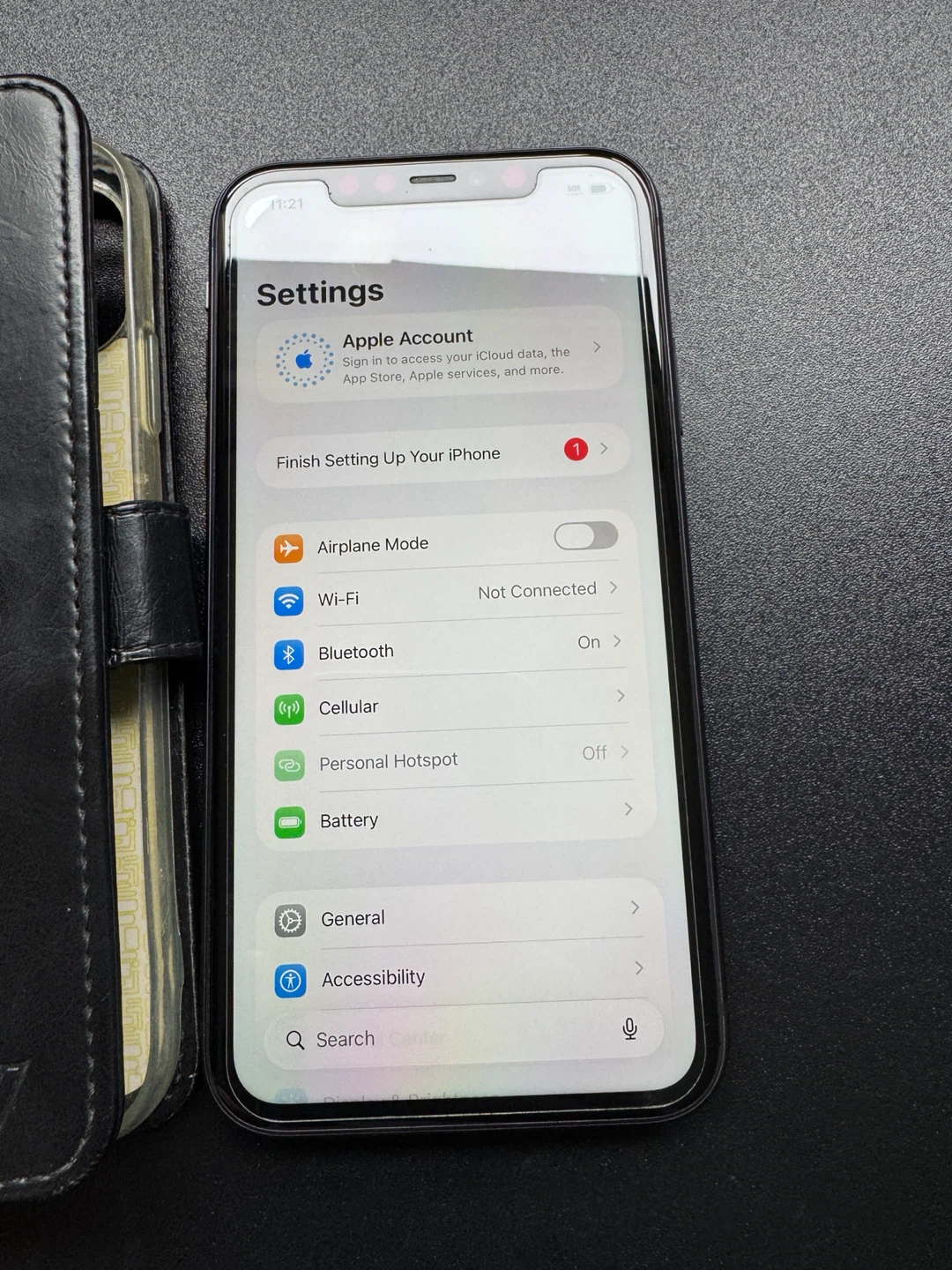 iPhone 11 64GB Unlocked - photo 4