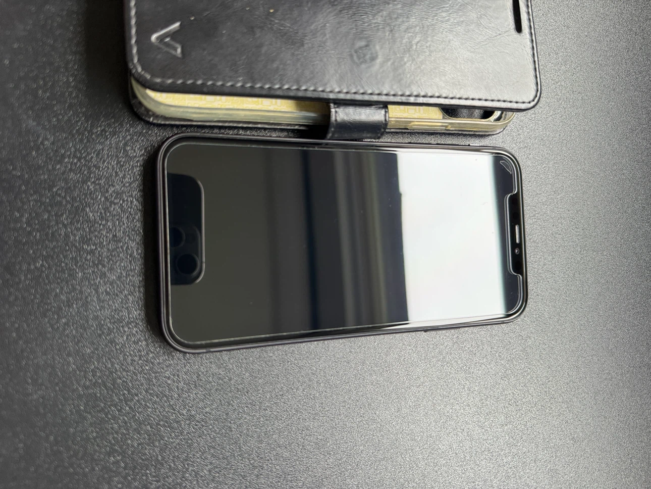 iPhone 11 64GB Unlocked - photo 5