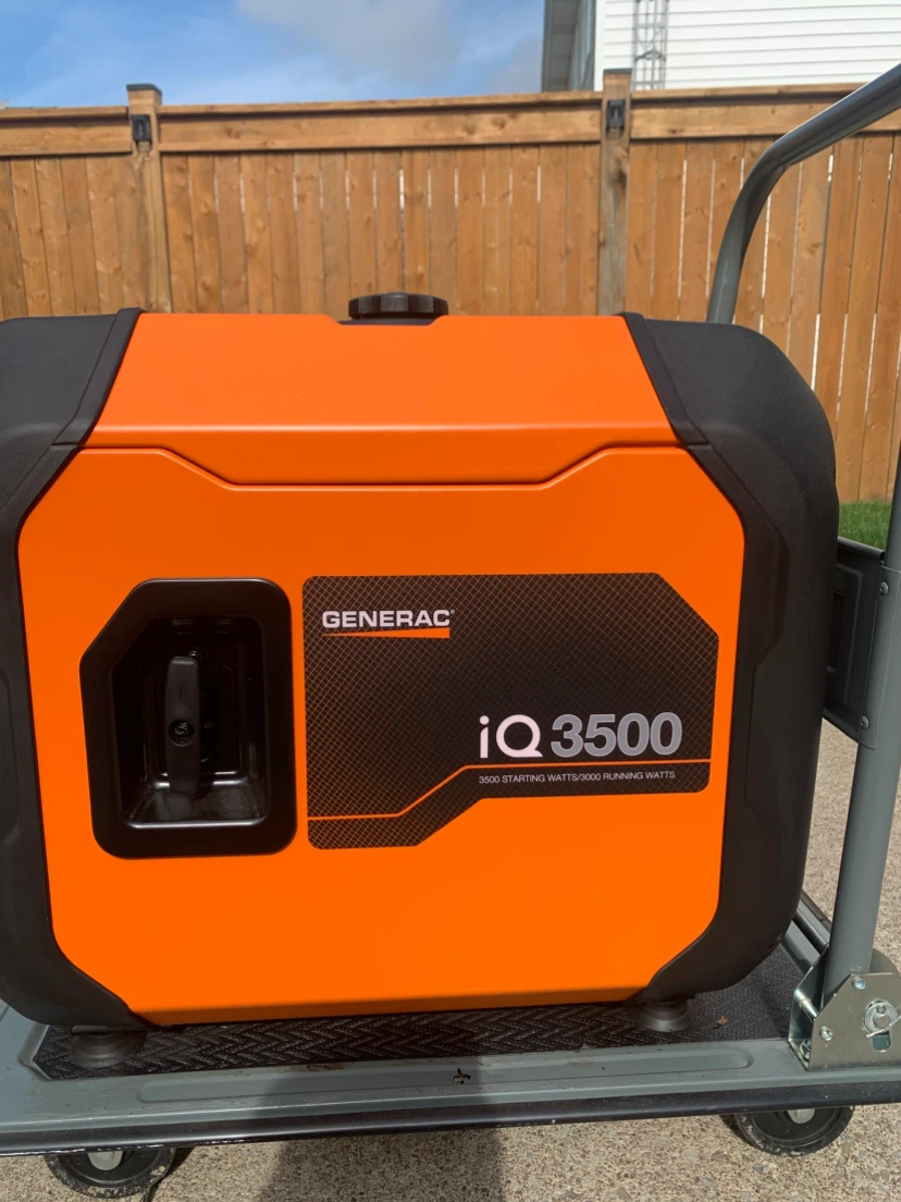 GENERAC IQ3500 PORTABLE GENERATOR