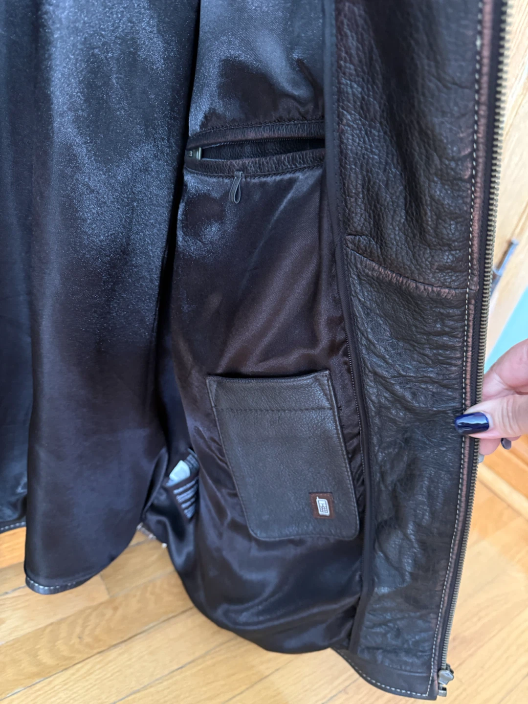 Danier Men's Leather Jacket - 2XL - photo 3