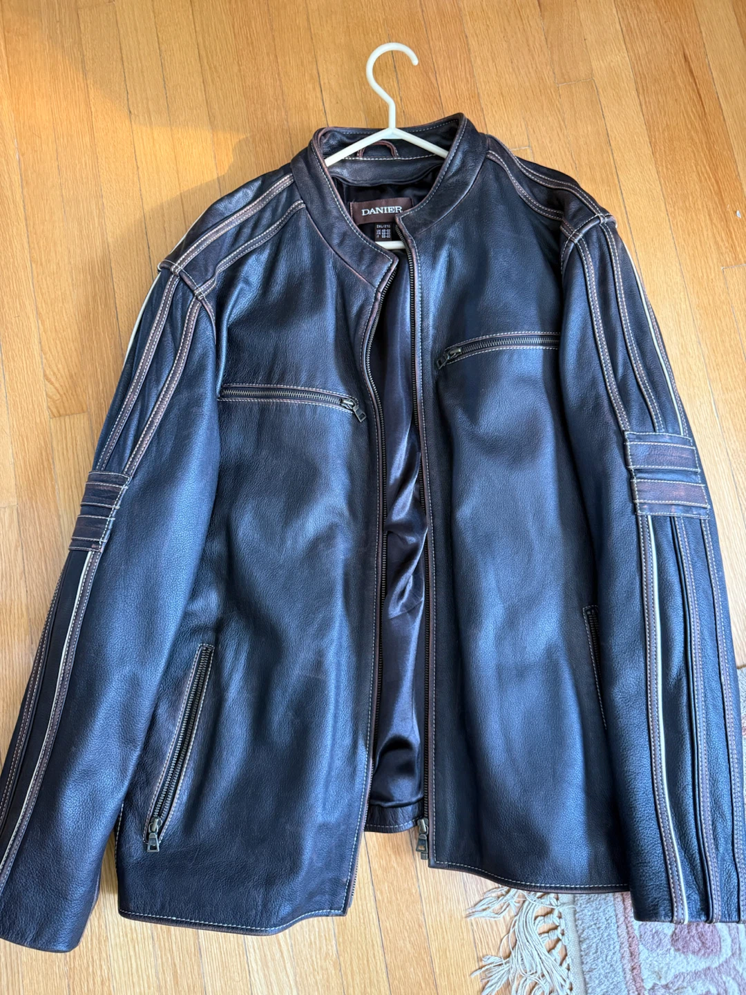 Danier Men's Leather Jacket - 2XL - photo 5