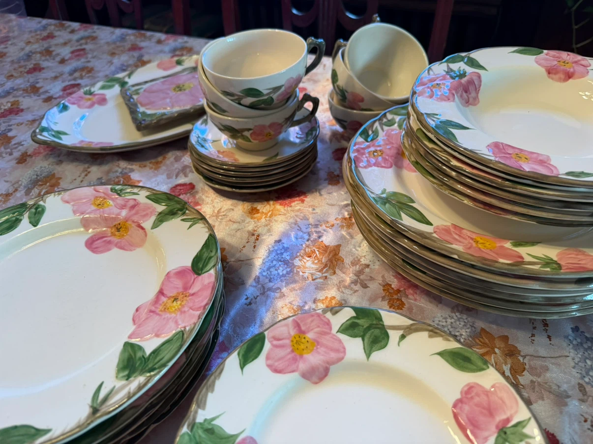 Vintage Franciscan Desert Rose Set - photo 2