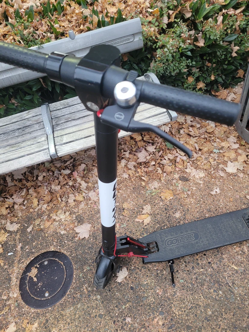 Gotrax Electric Scooter for parts - photo 3