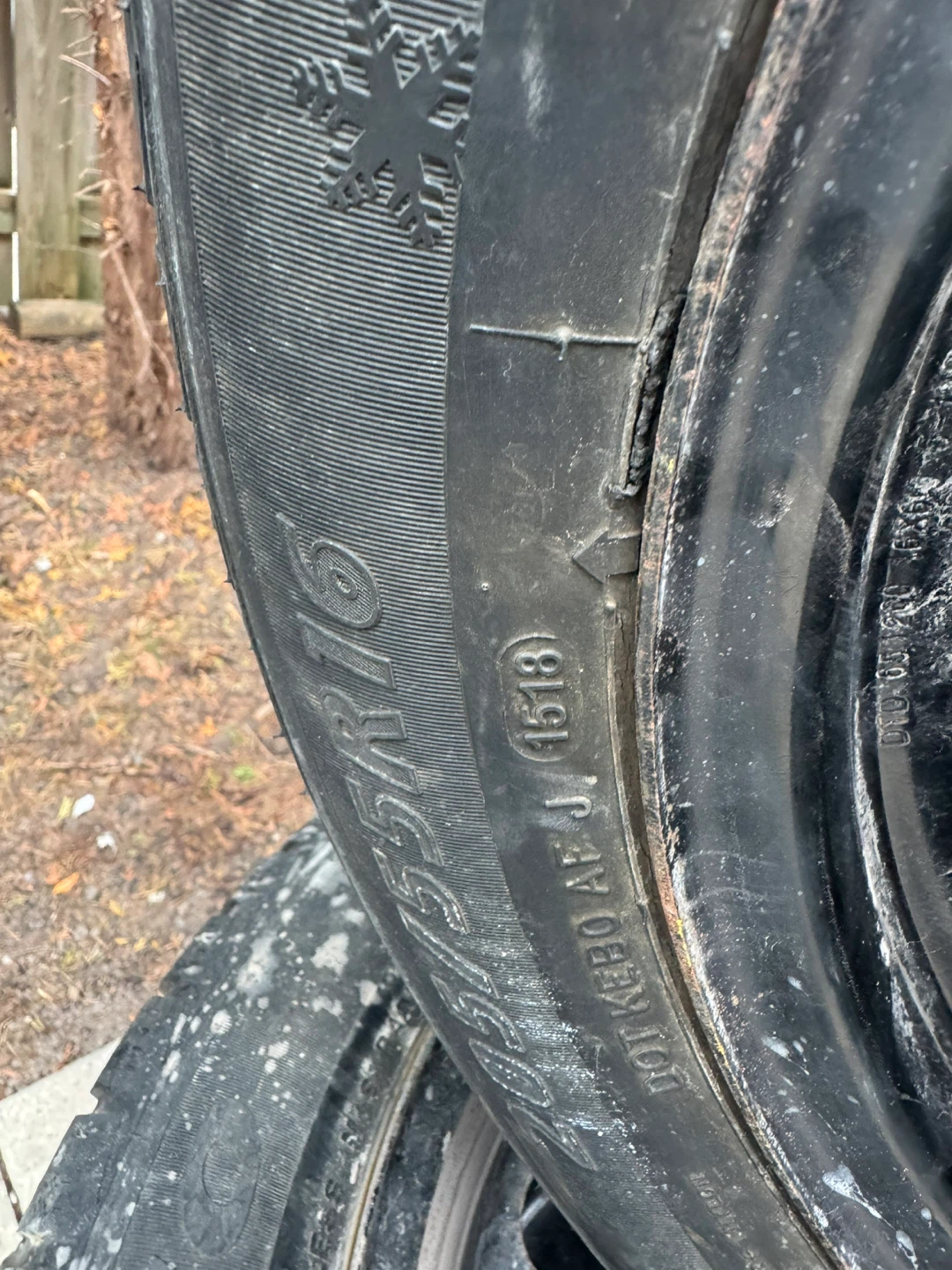 Dynamo 205/55R16 Winter Tires - photo 3