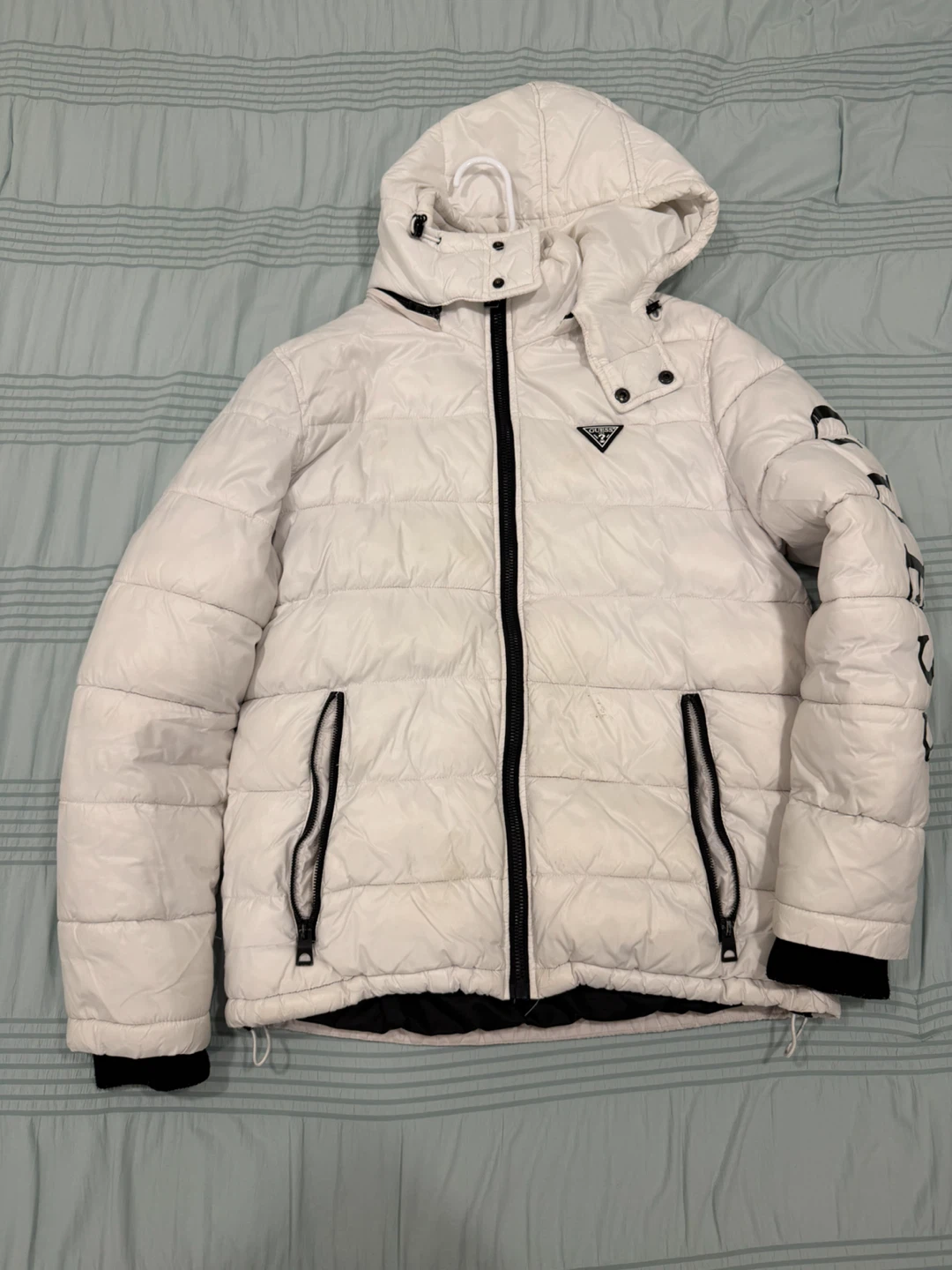 Guess White Puffer Jacket