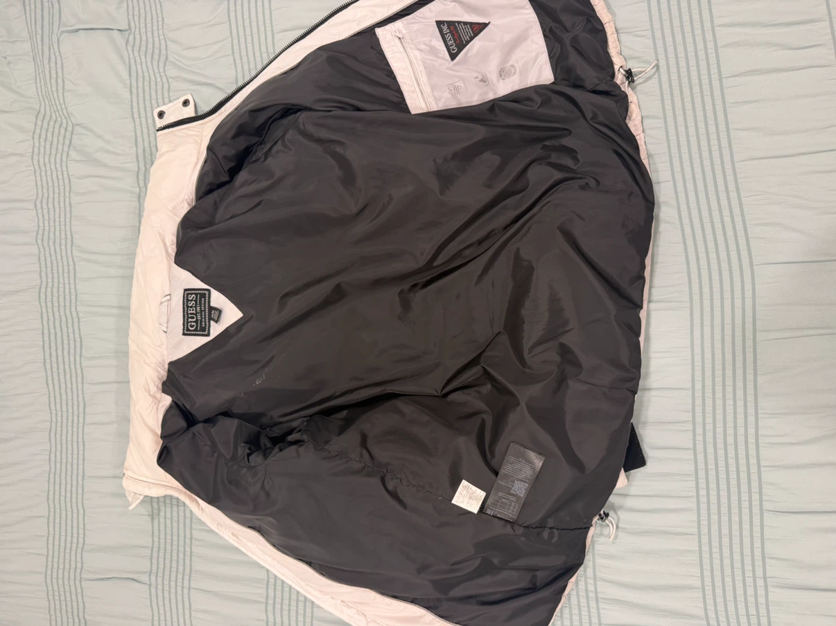 Guess White Puffer Jacket - photo 3