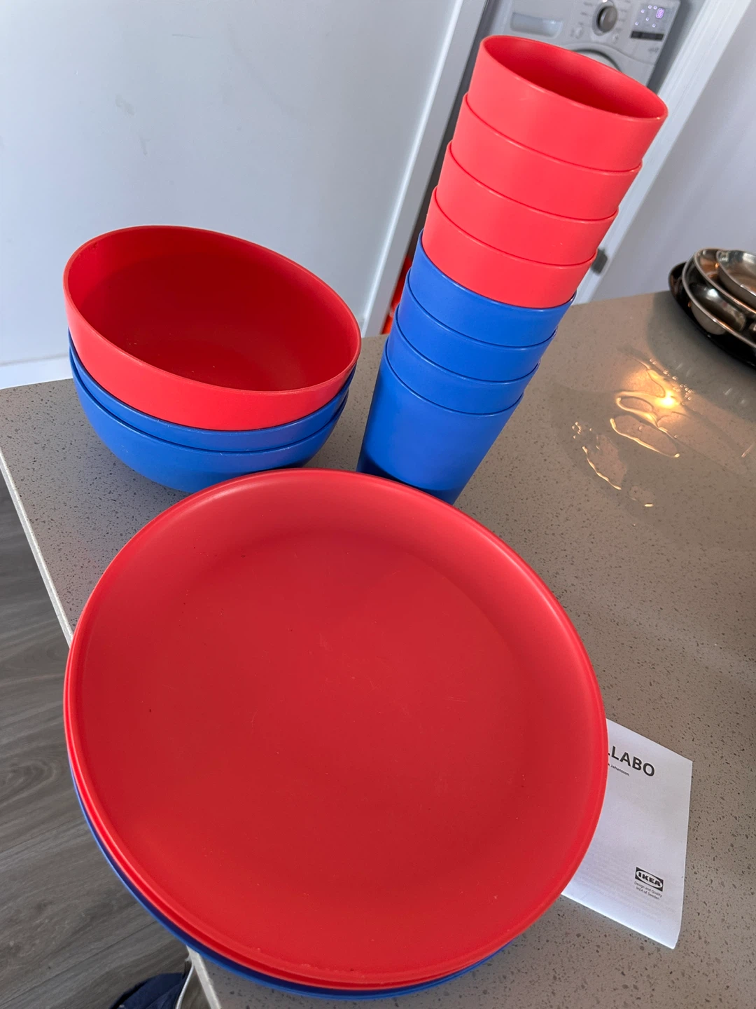 Dish bowls and glass set