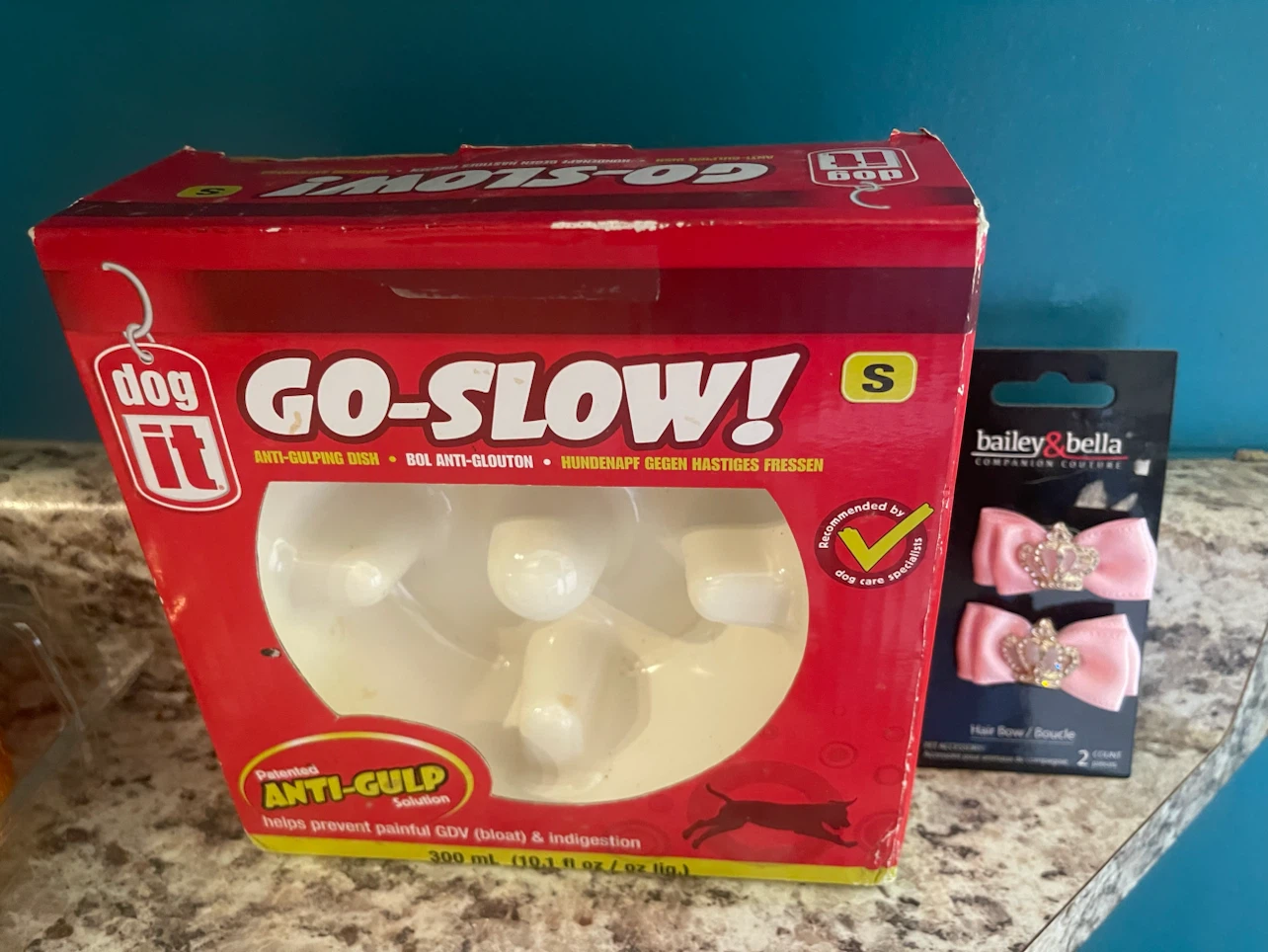 Dog It Go-Slow Anti-Gulping Dish and Bailey & Bella Bows