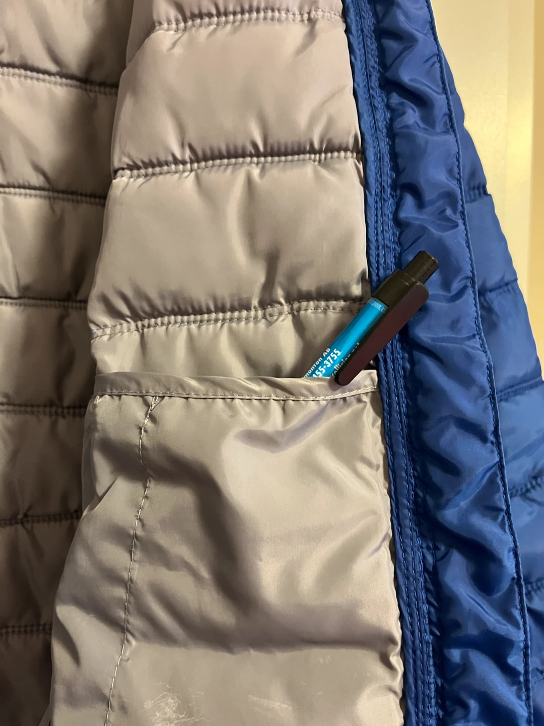 Blue puffer jacket - photo 4