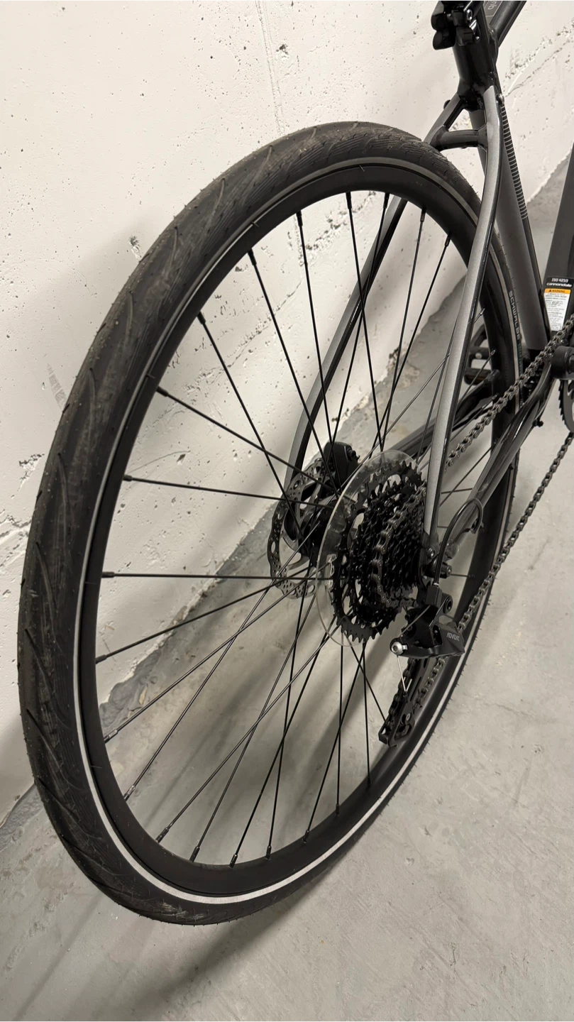 🚴 Cannondale Quick 4 - Hybrid Bike - photo 3