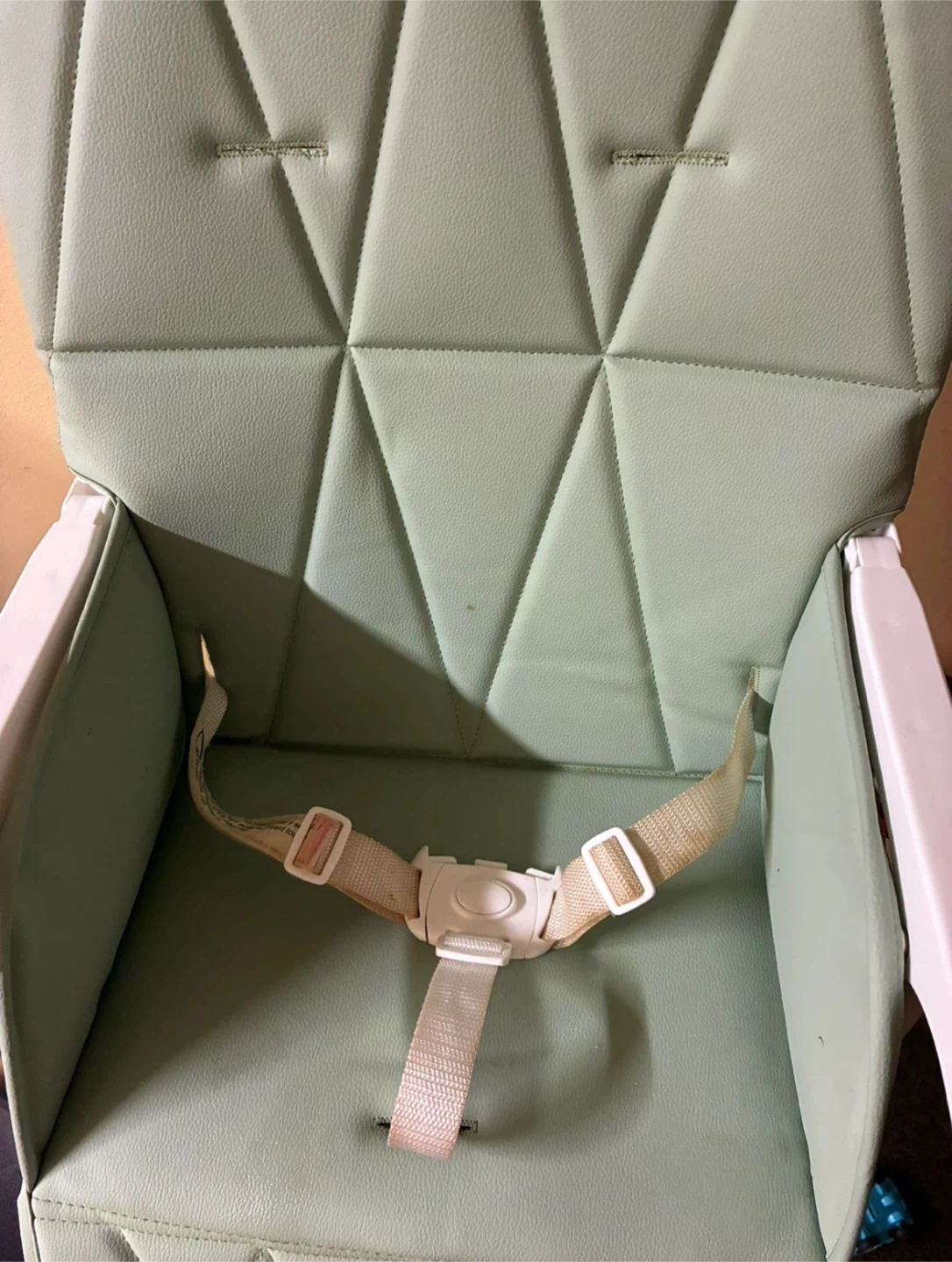 Babyjoy Foldable High Chair - photo 3