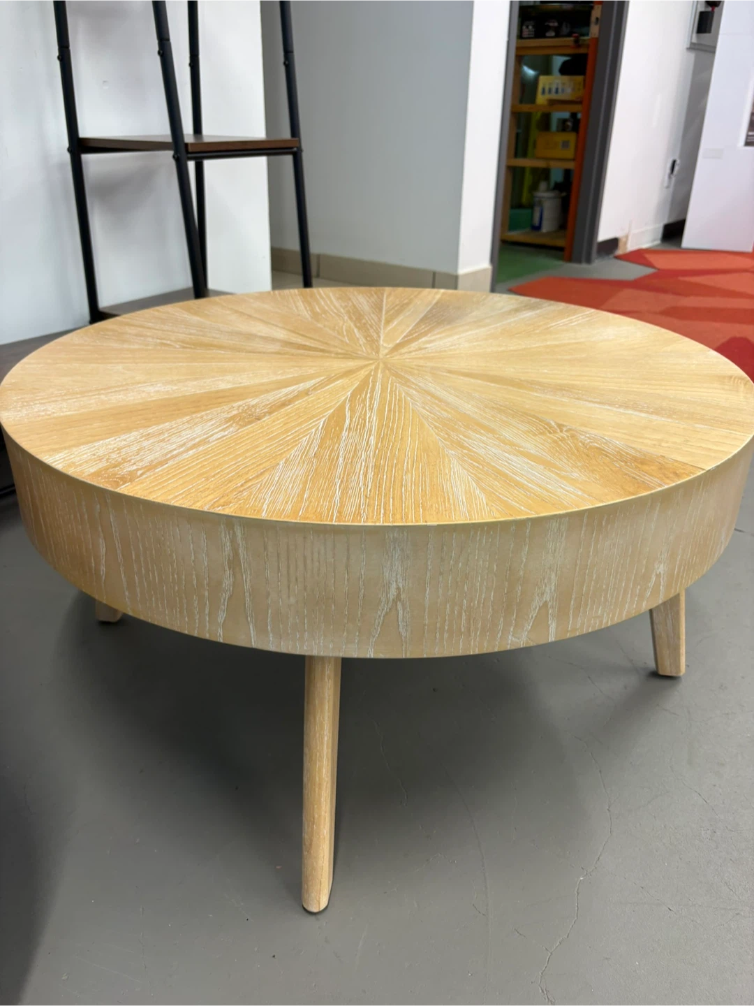 New Round Coffee Table - photo 2