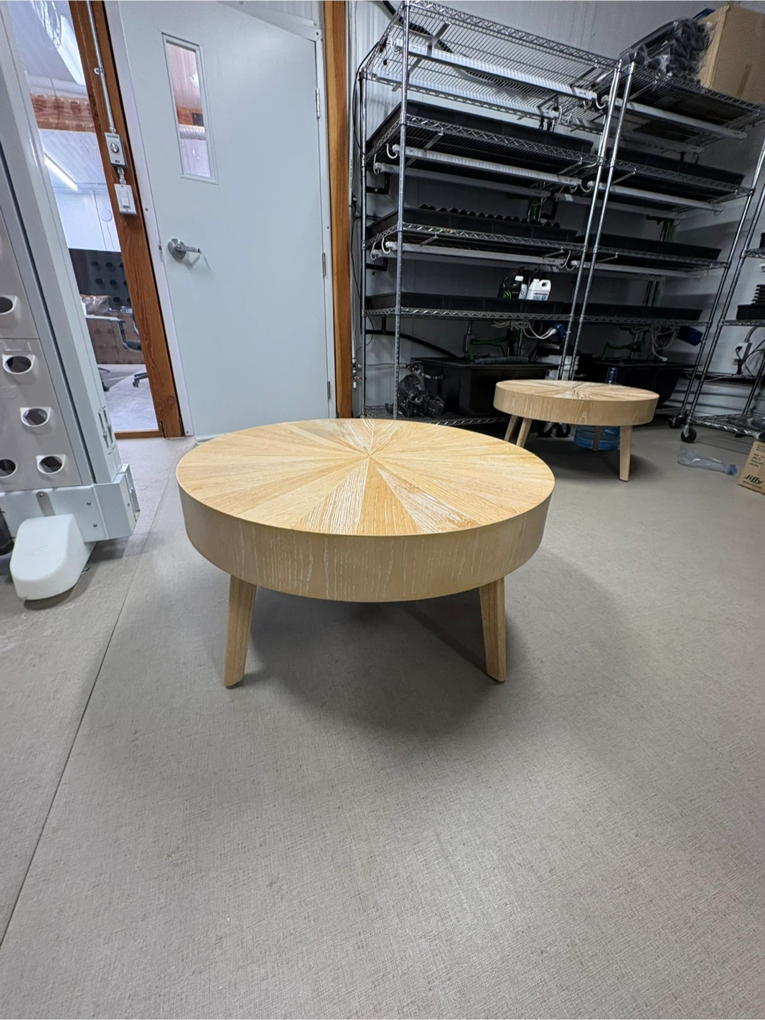 New Round Coffee Table - photo 3