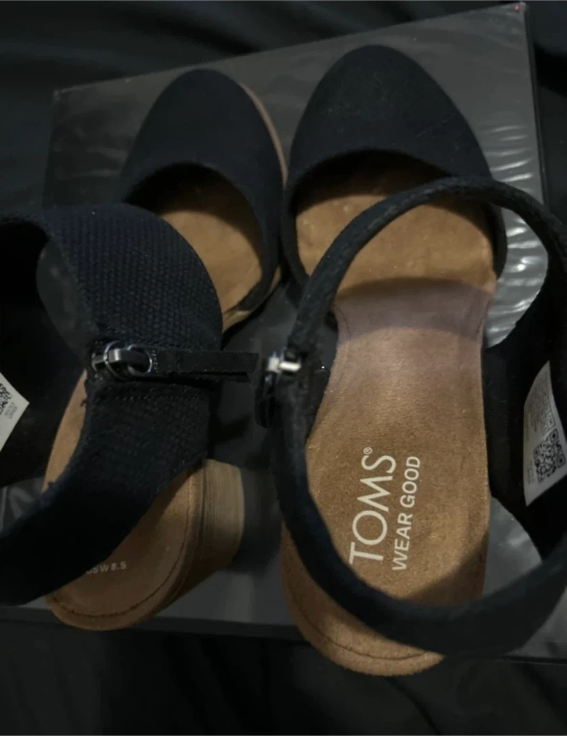 TOMS Black Wedges (8.5) - photo 3