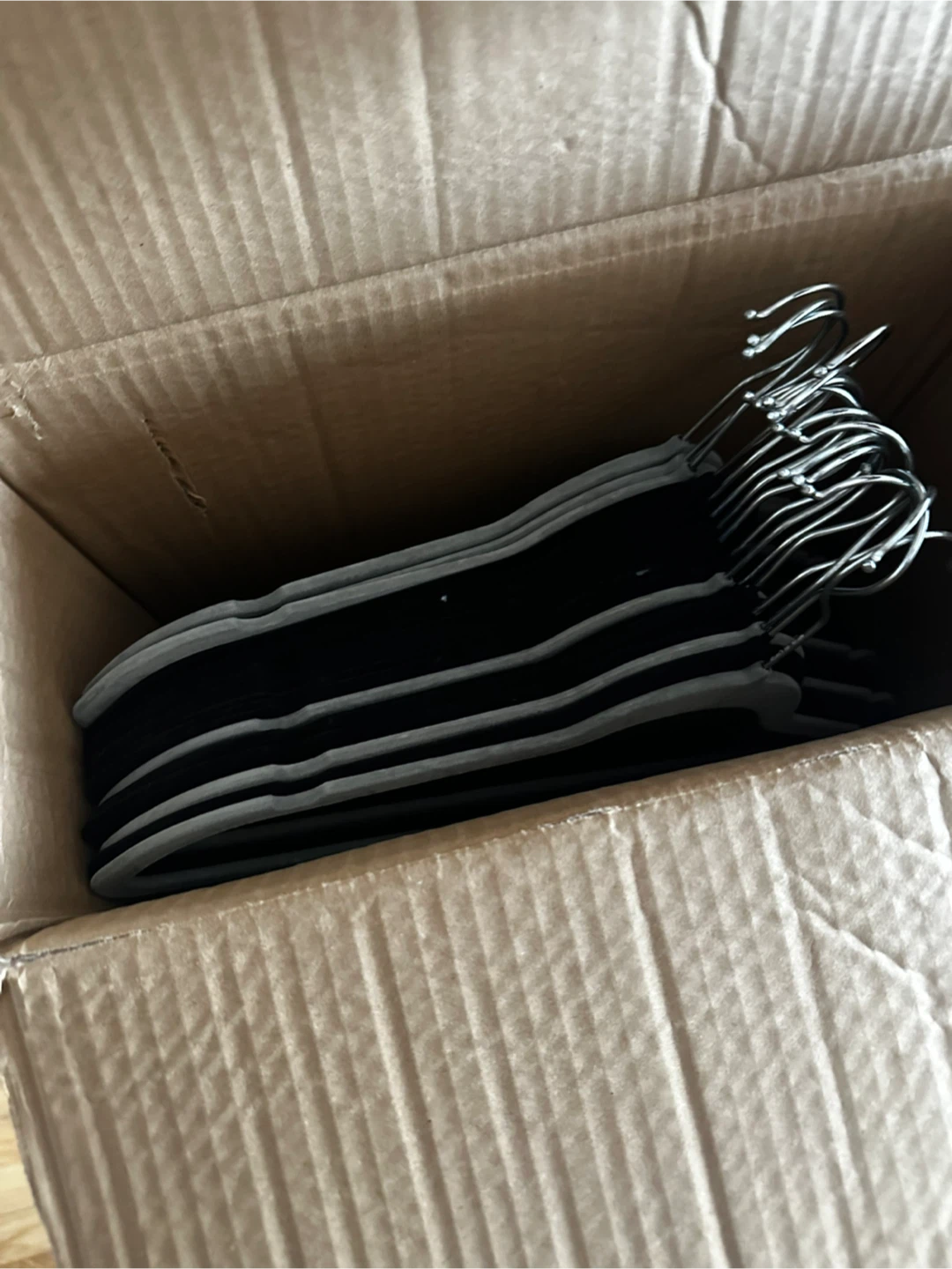 Set of Black Velvet Non-Slip Clothes Hangers