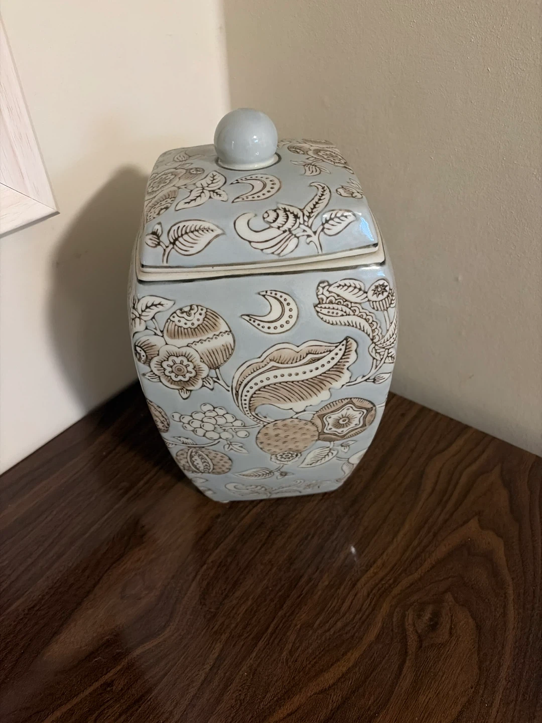 Ceramic Decorative Jar with Lid
