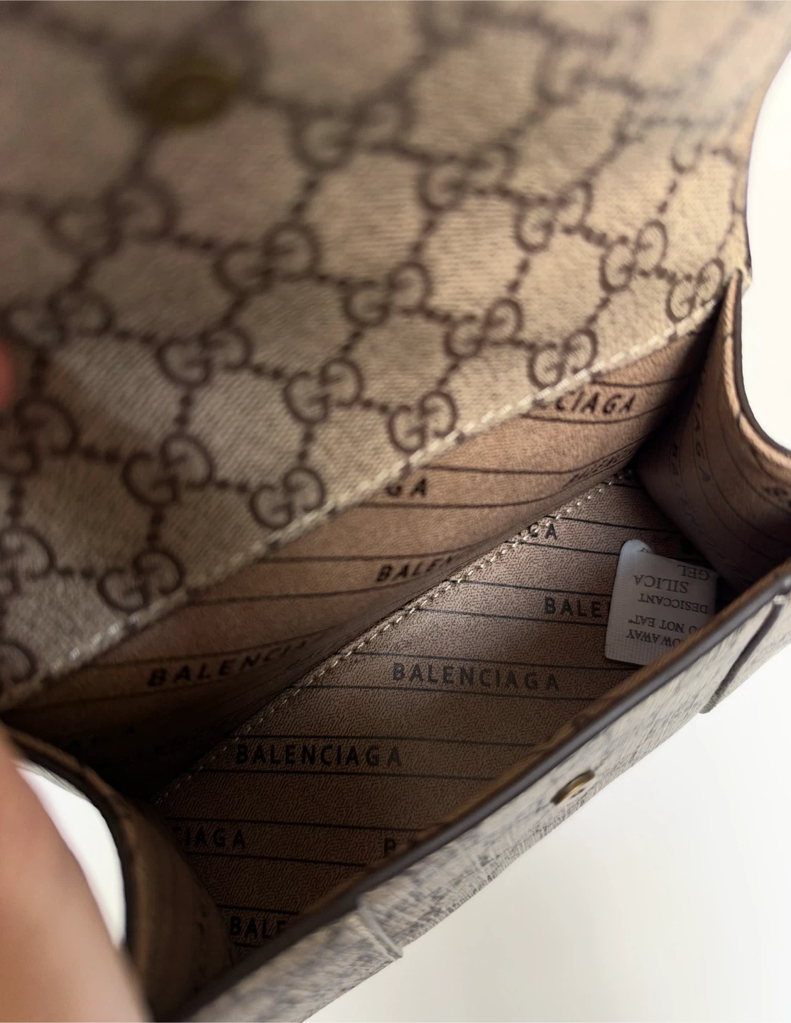 Cutest Collaboration Hourglass Small Handbag - photo 3