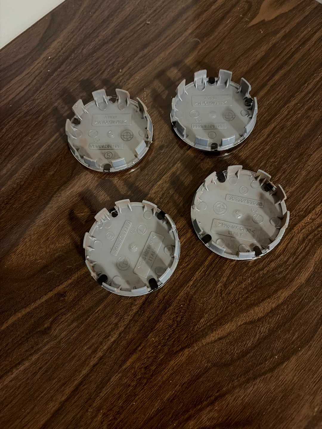 Set of 4 BMW M Performance Wheel Center Caps - photo 2