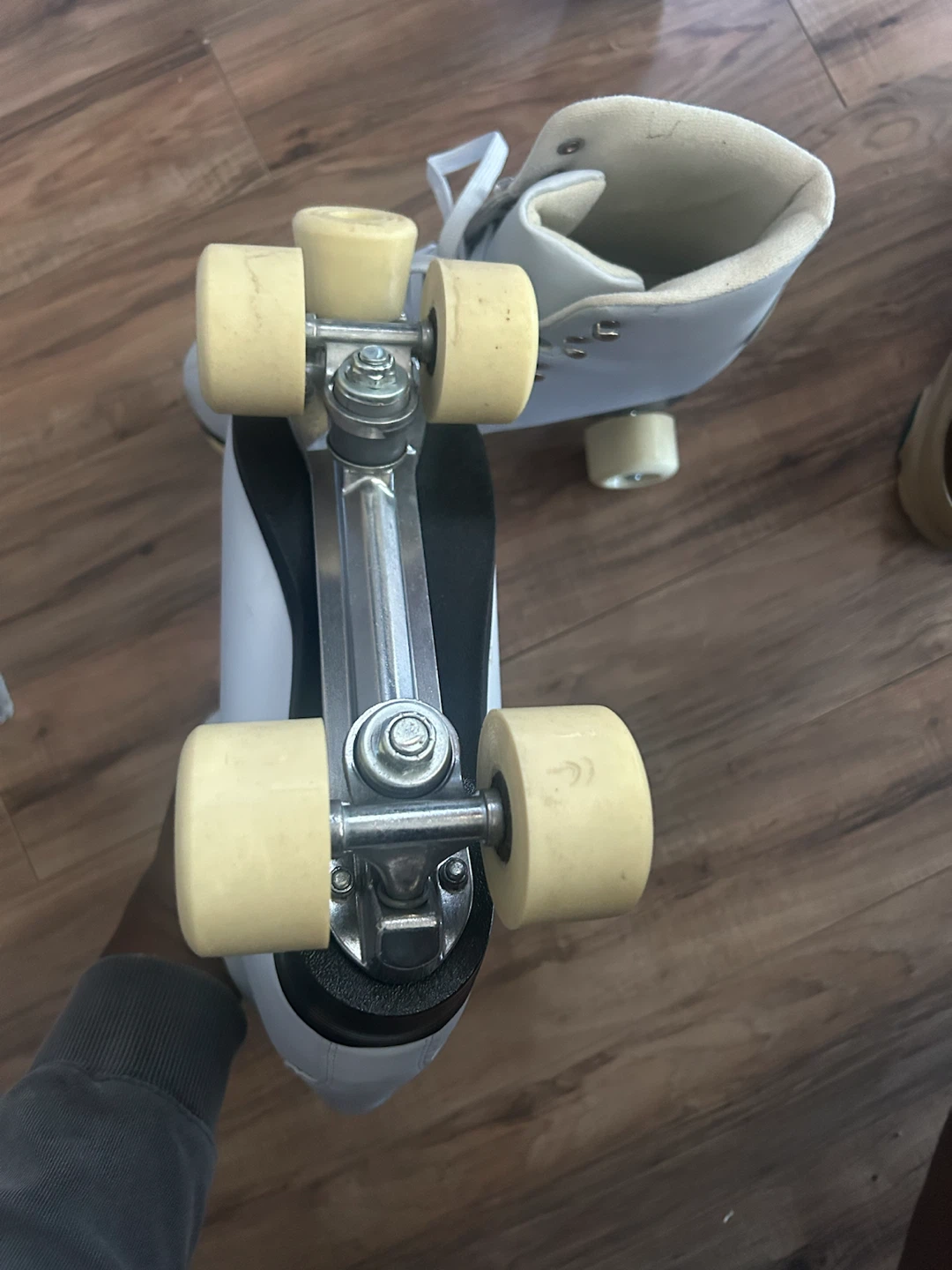 White Roller Skates - photo 3