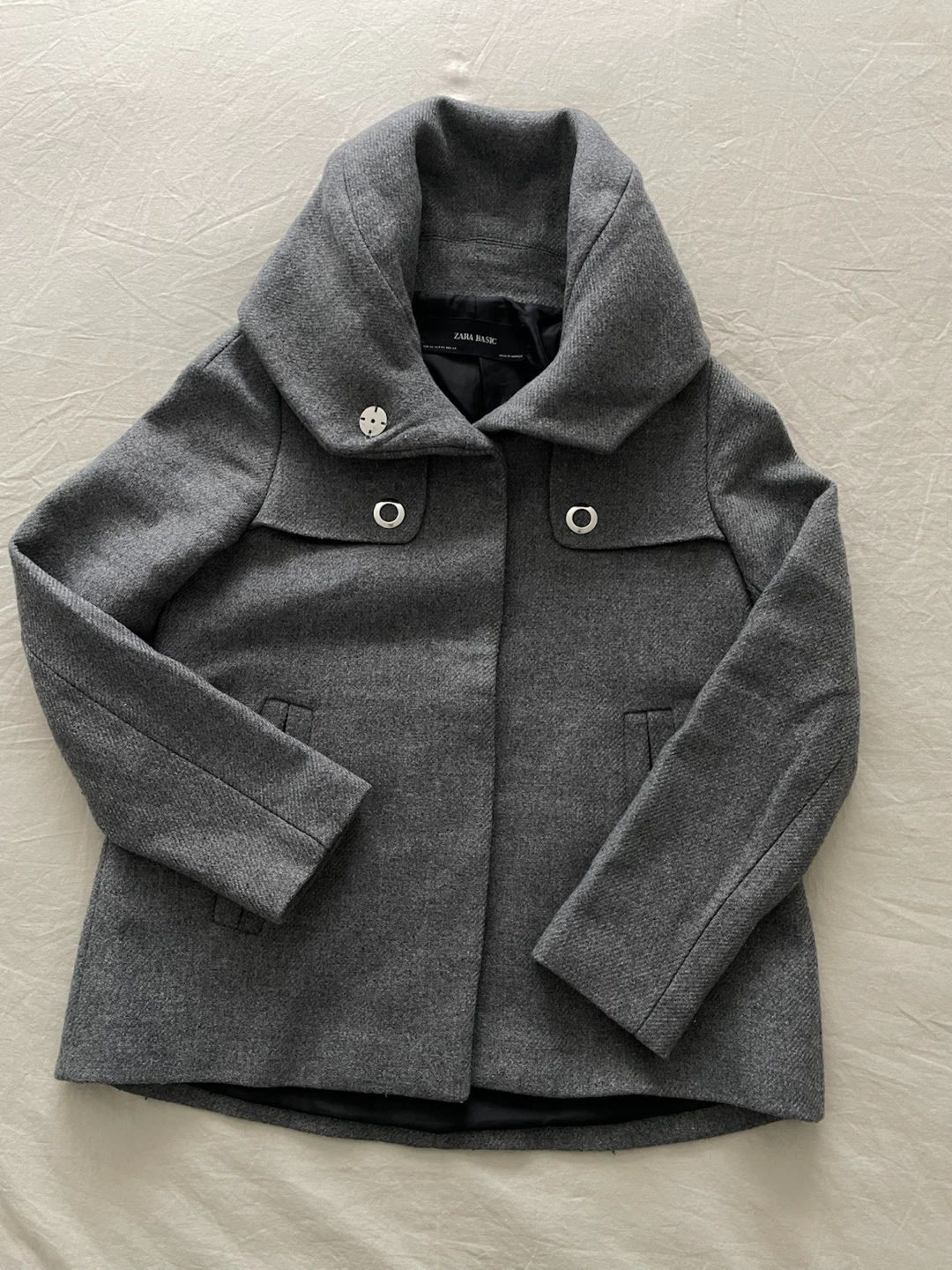 Zara Basic Grey Hooded Jacket - photo 2