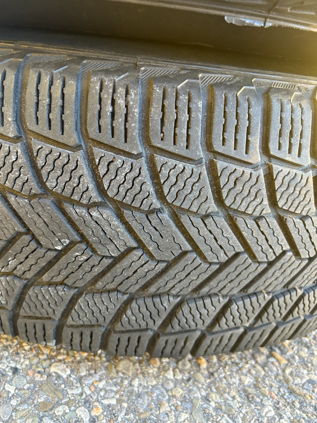265 70 17 Set of 4 Used winter tires - photo 2