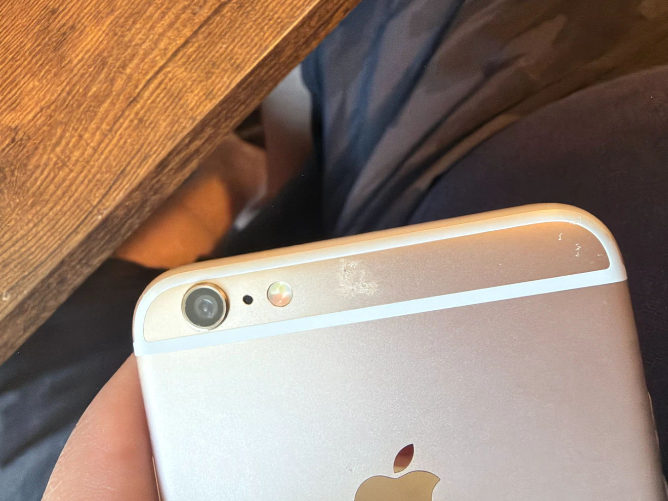 Apple iPhone 6 Gold - photo 3