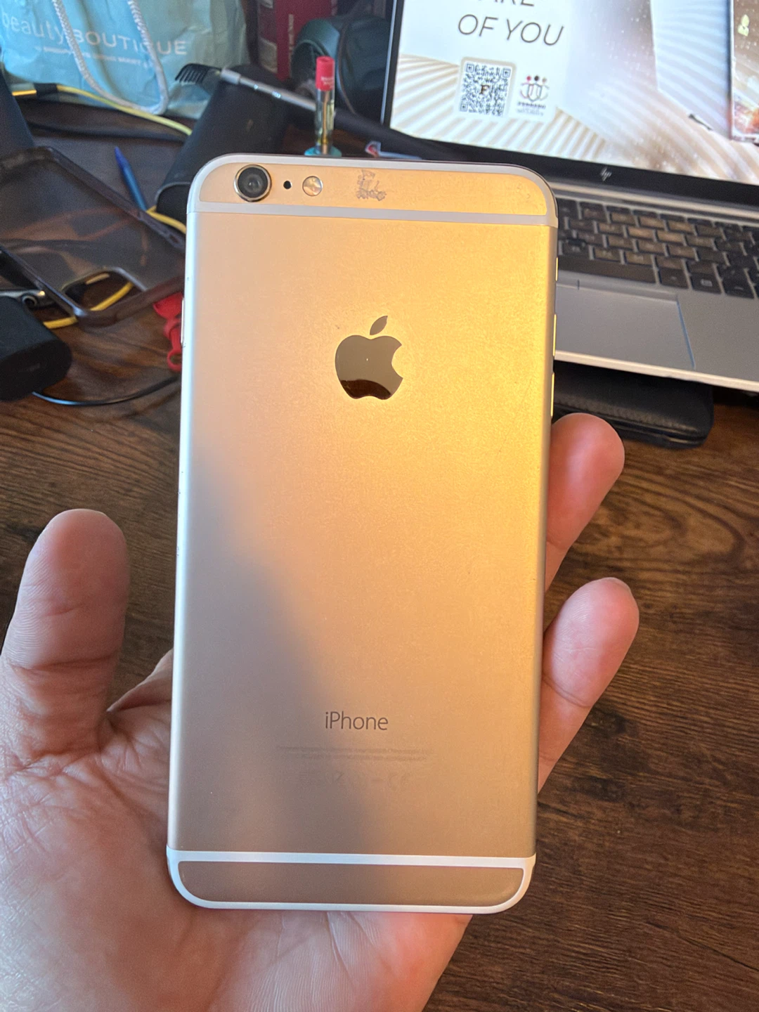Apple iPhone 6 Gold - photo 4