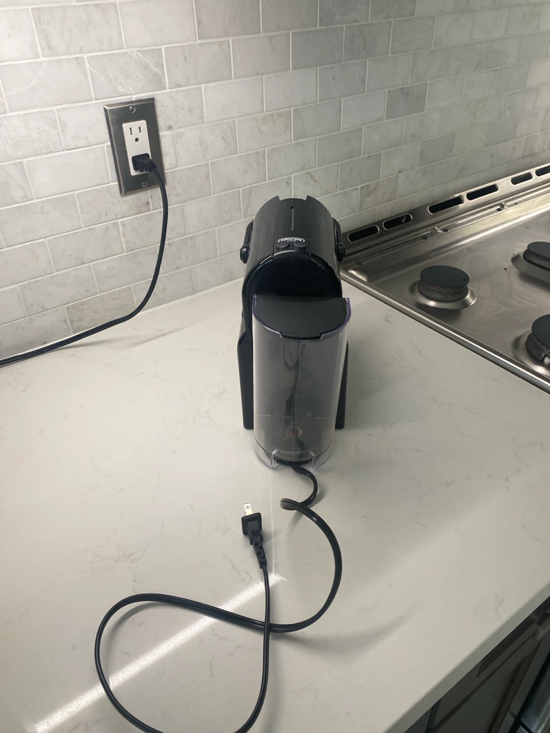 De'Longhi Nespresso Coffee Machine - photo 3
