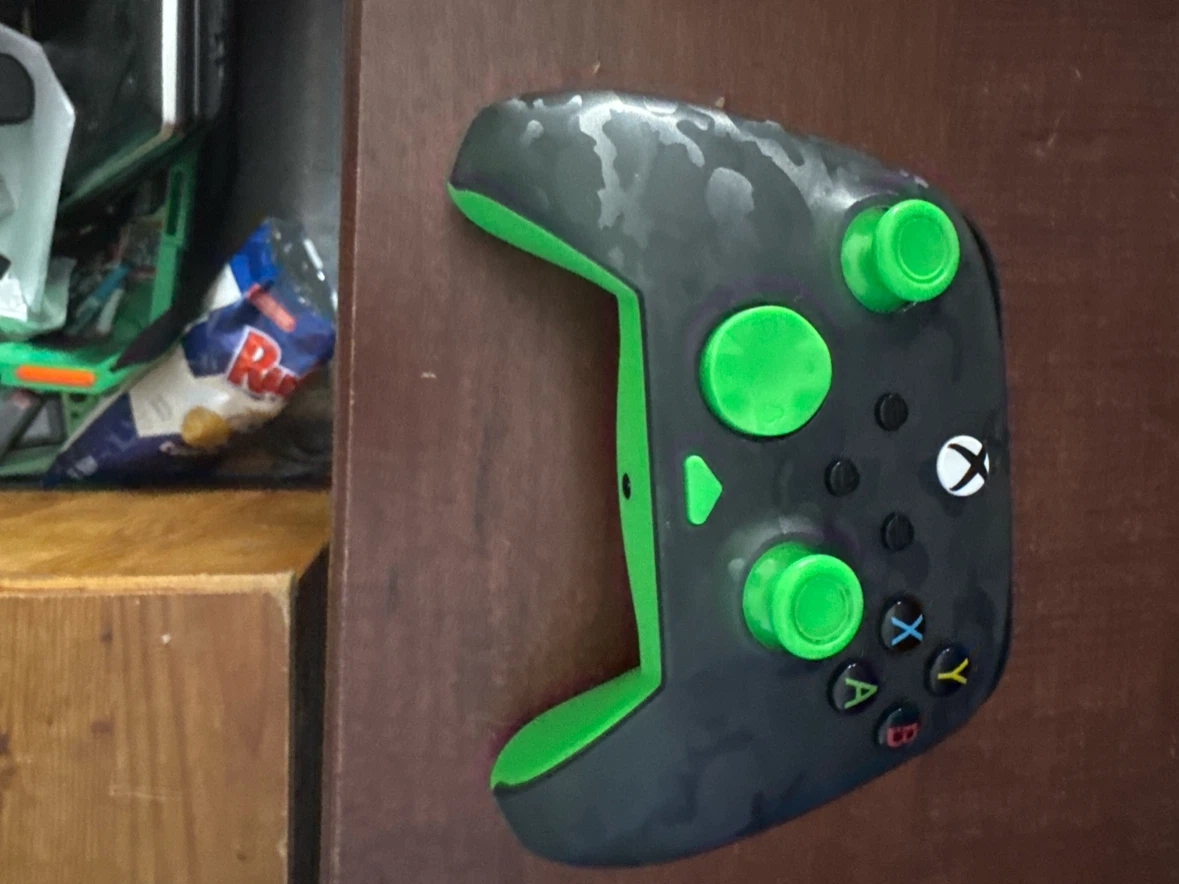 Xbox Wireless Controller - Night Ops Camo Special Edition