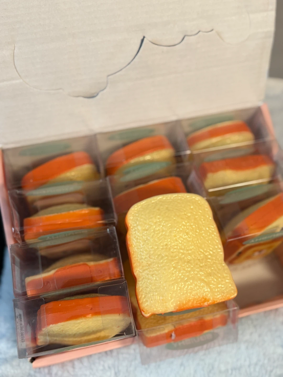 Toast Day Crunchy Squeeze Squishy Set - photo 4