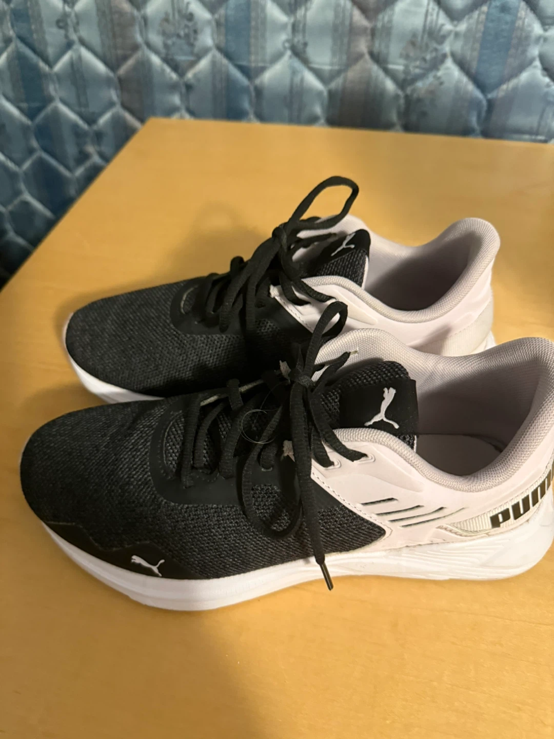 Puma Softride Enzo Evo knit black white women’s size 10