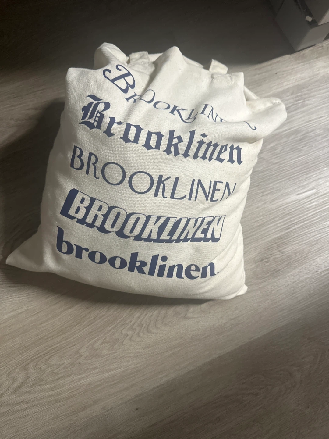 Brooklinen Foldable Bed with extra set of Mattress and Sheets - photo 4