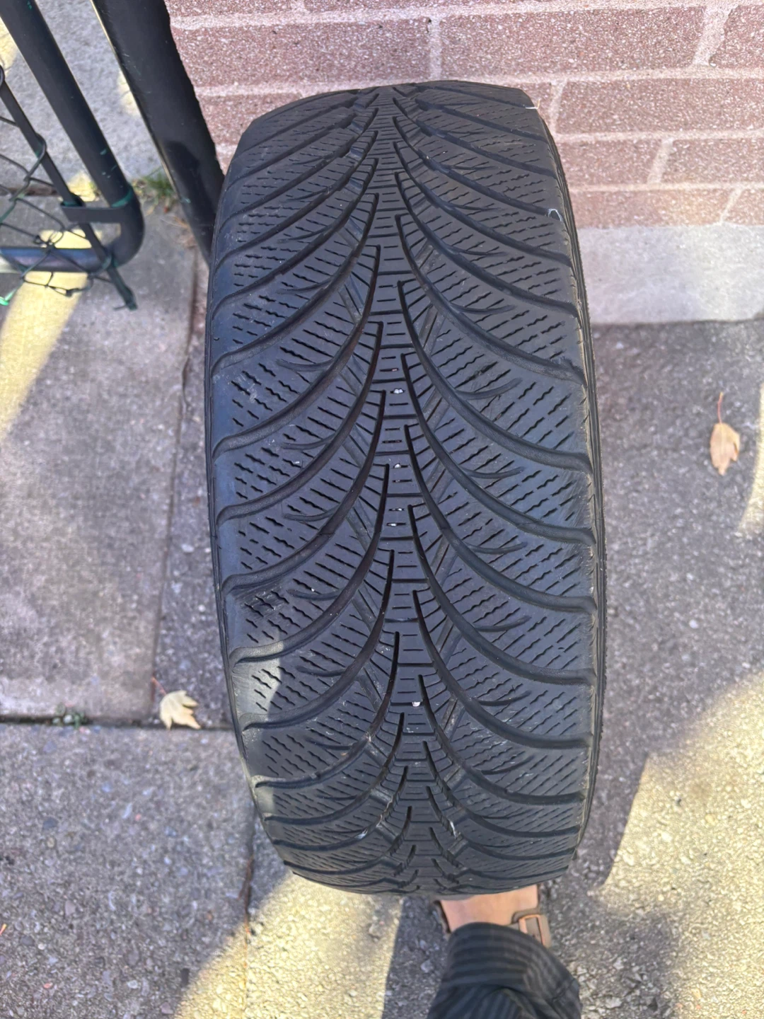 Goodyear Ultra Grip Winter Tire 205/55R16 - photo 2