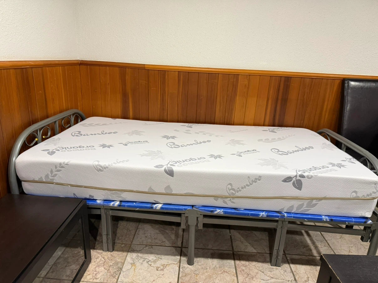 Folding Bed Frame with Bamboo Mattress - photo 3