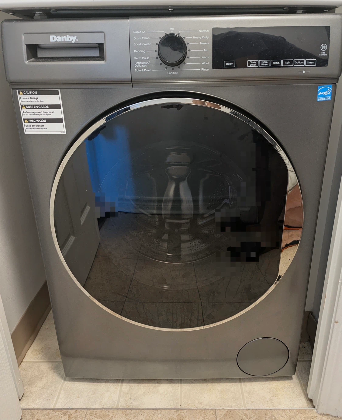 (Moving Sale) Danby 2.2 cu ft Apartment Size Front Load Washer
