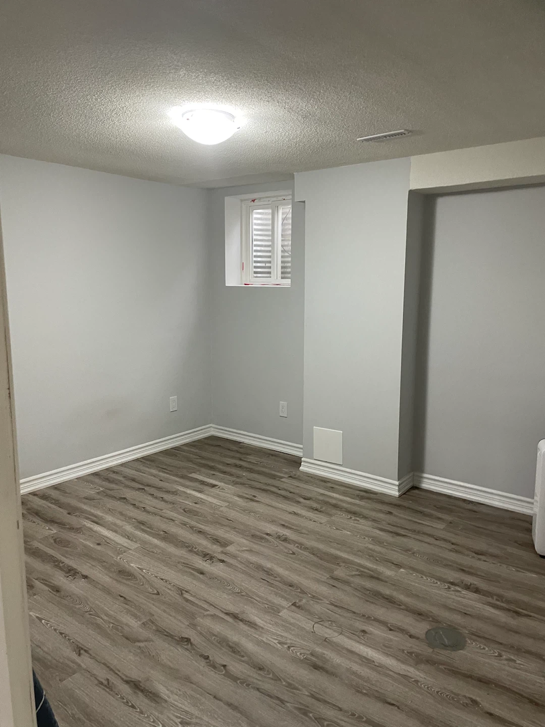 Spacious and clean 2-bedroom basement available for rent - photo 5