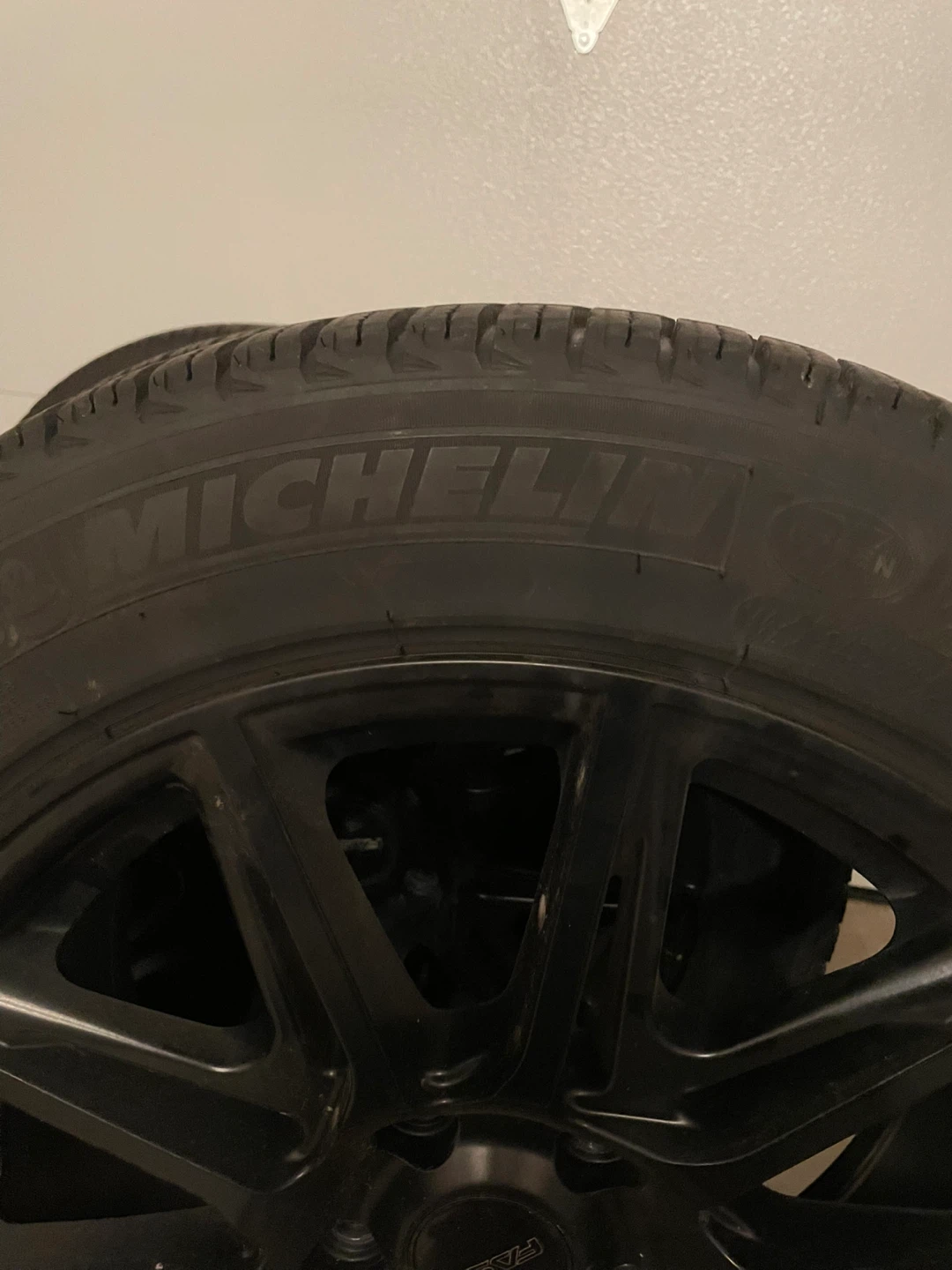 Set of 4 Michelin Tires on Fast Alloy Wheels - photo 3